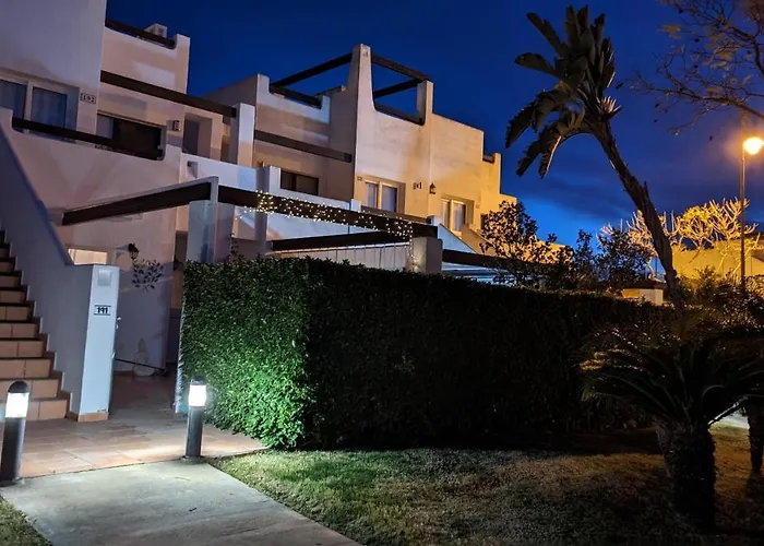 Spacious And Peaceful Apartment Jardin 2